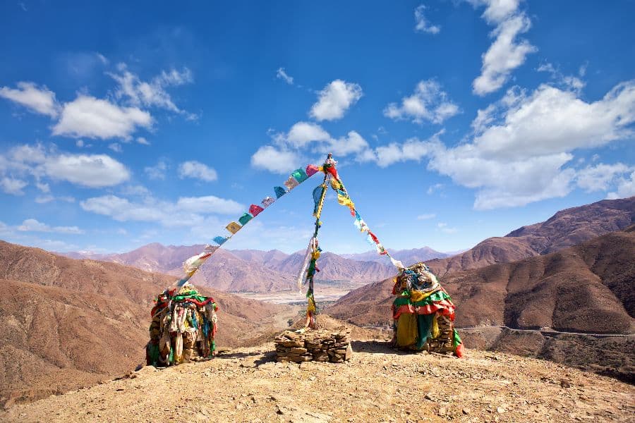 AXA-tibetska-nahorni-plosina