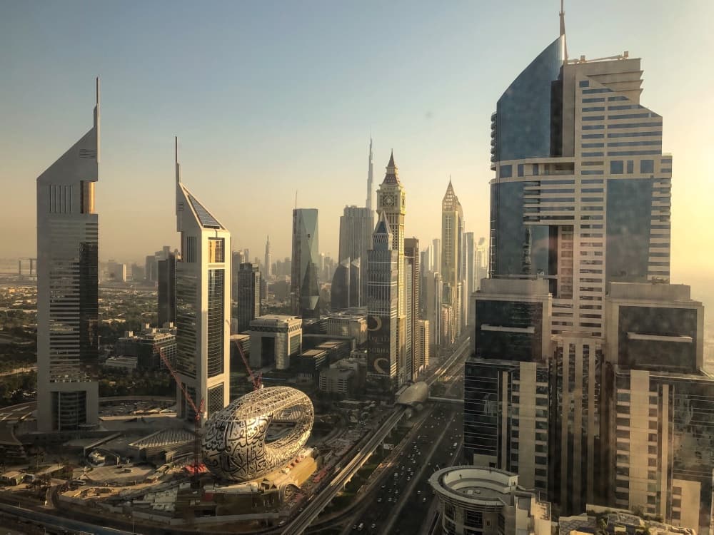 AXA-co-navstivit-v-dubaji