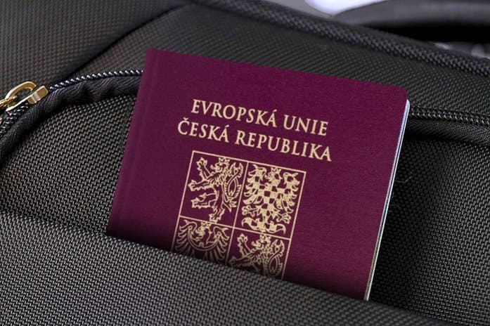 AXA-jak-vyridit-novy-cestovni-pas-krok-za-krokem