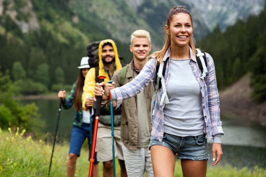 AXA-turisticky-pruvodce-co-potrebujete-na-delsi-turu