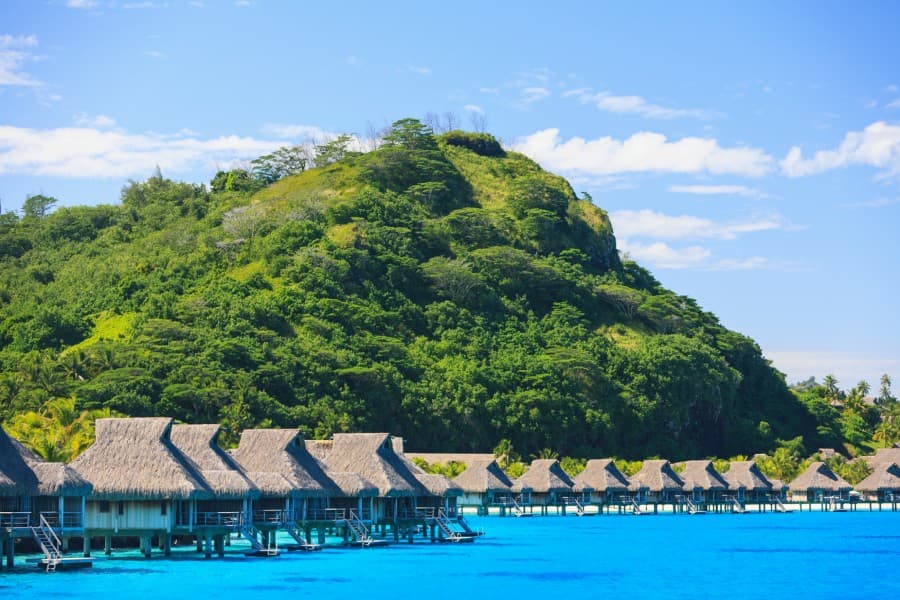 AXA.uzasny-ostrov-bora-bora