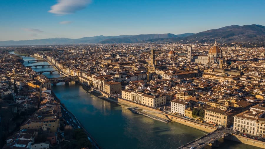 AXA-nadcasova-krasa-florencie
