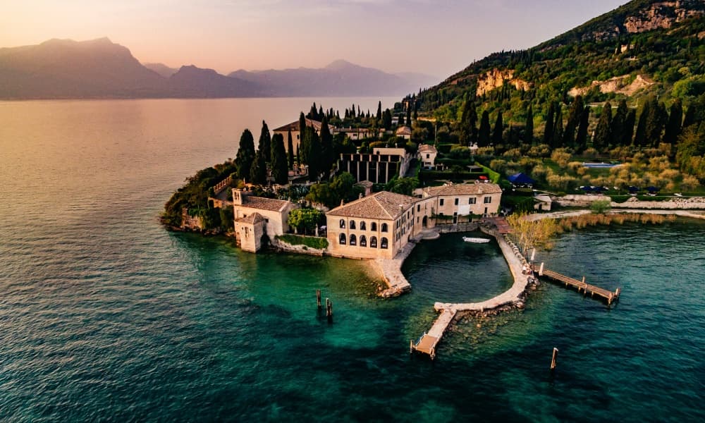 AXA-italske-jezero-garda