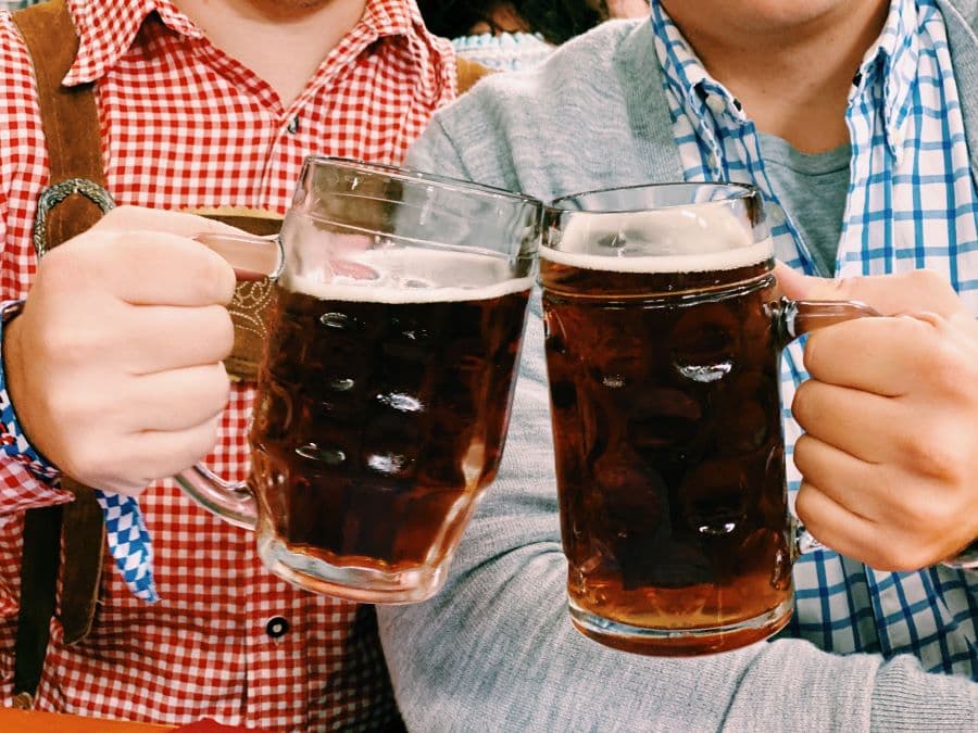 AXA-oktoberfest-svatek-piva