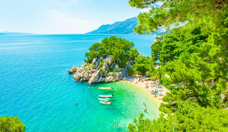 AXA-krasna-makarska-riviera