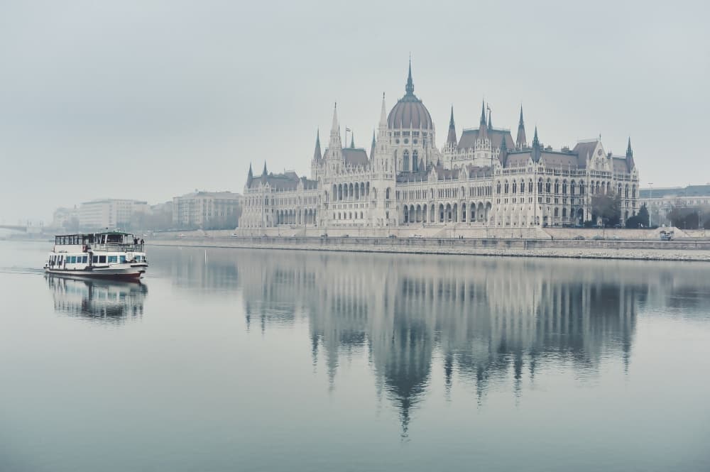 AXA-co-videt-v-budapesti