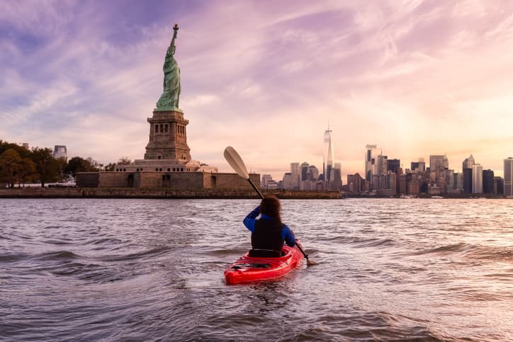 AXA-top-new-york.jpg