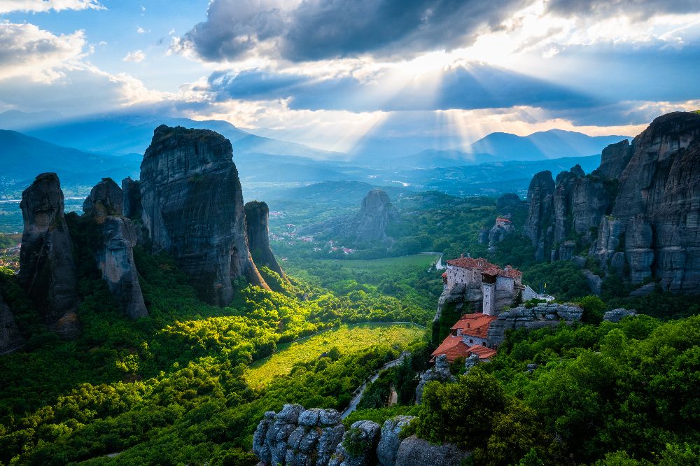 Klastery-Meteora-v-Recku-(1).jpeg