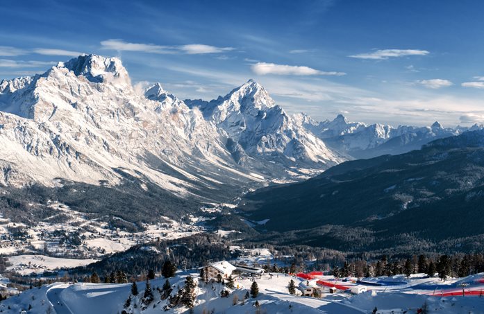 Cortina d'Ampezzo je skvělou lokalitou na sportovní aktivity.