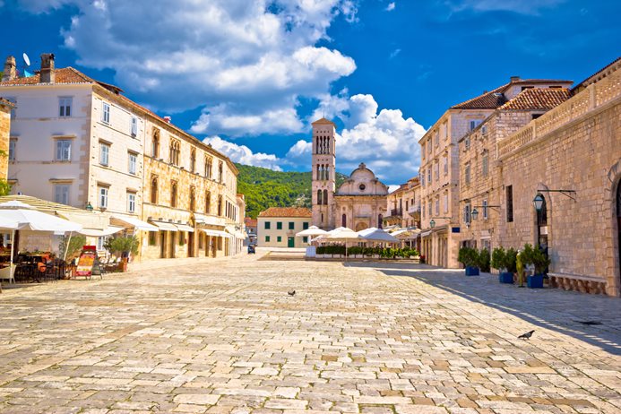 Kostel ve městě Hvar