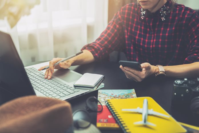 Skyscanner, Momondo – aplikace na letenky